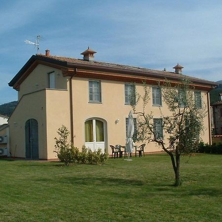 Appartamenti Vacanze Il Nottolini Capannori Luaran gambar