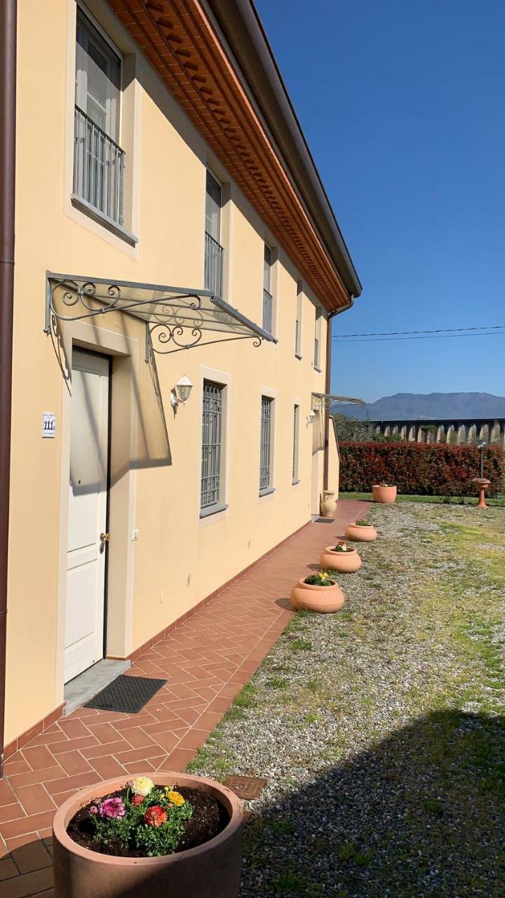 Appartamenti Vacanze Il Nottolini Capannori Luaran gambar